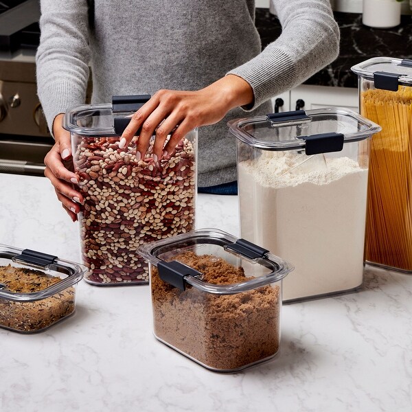 Rubbermaid Brilliance Pantry Set, Airtight Food and Pantry