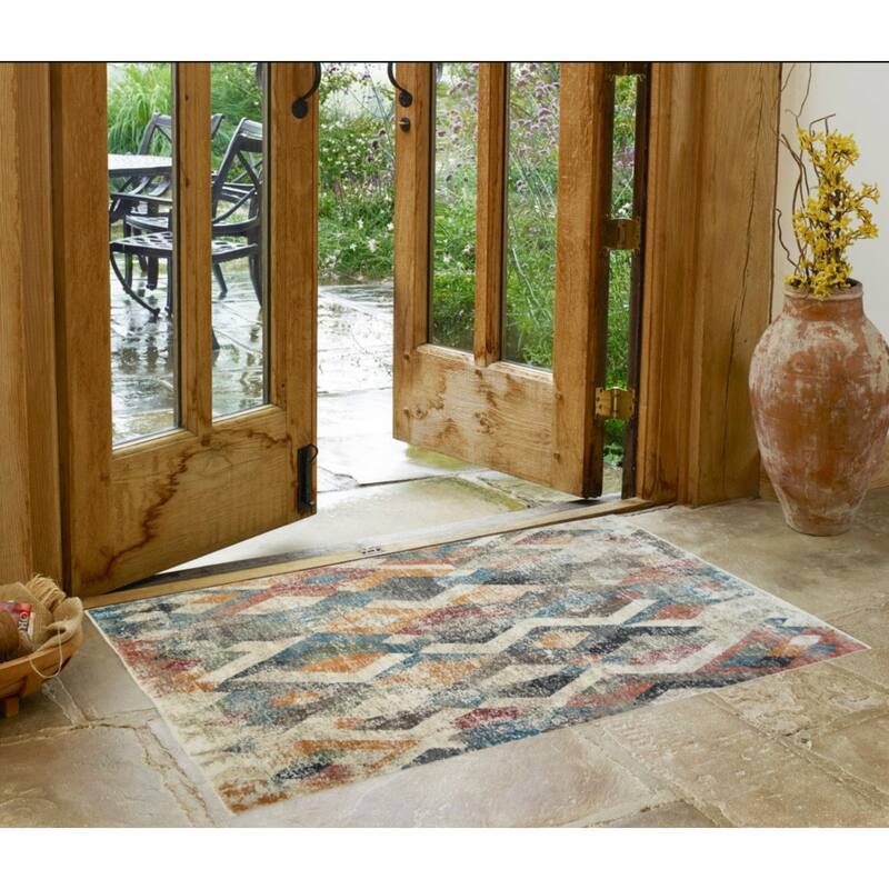 Cexox Distressed Geometric Modern Stain Resistant Woven with Fringe Area Rug By HomeRoots - 39' X '25' X '0.39 - Cream/Onyx - Rectangle