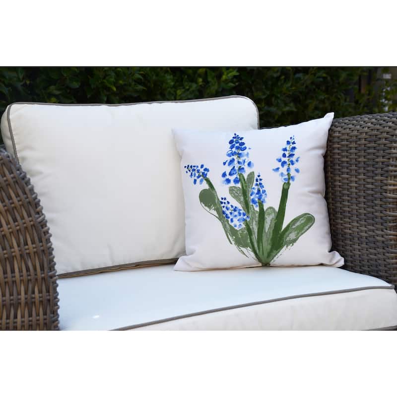 18 x 18 inch Bluebell Outdoor Pillow