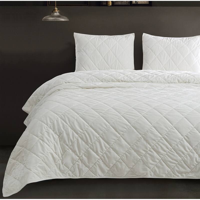 Beaute Living Diamond Velvet 3 Piece Quilt Set - Cream - King
