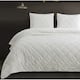 Wonderful Diamond Velvet 3 Piece Quilt Set