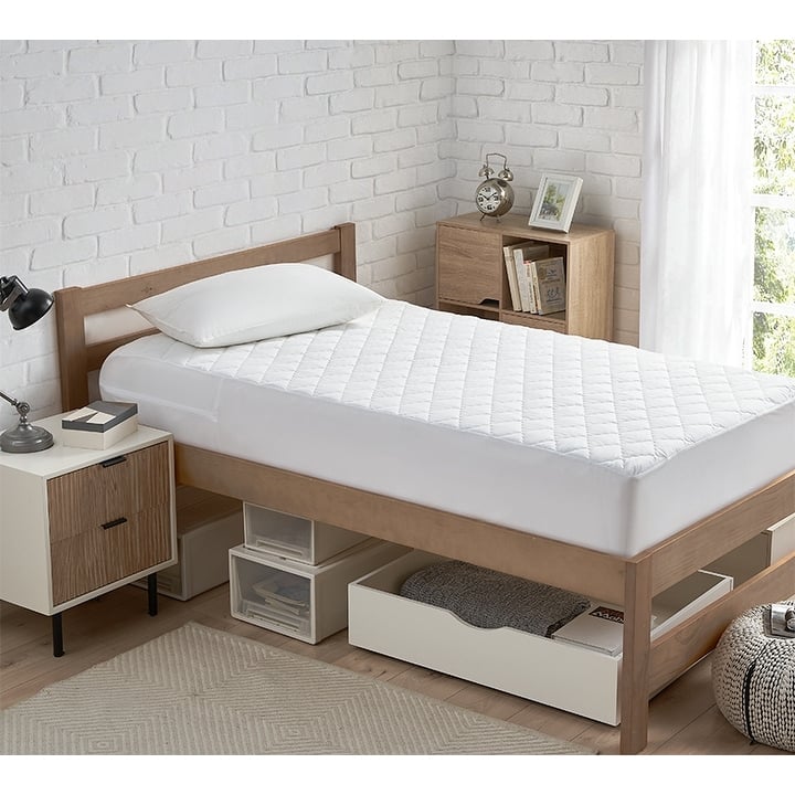 Core Comfort Plus Bed Bug Relief Mattress Protector - White