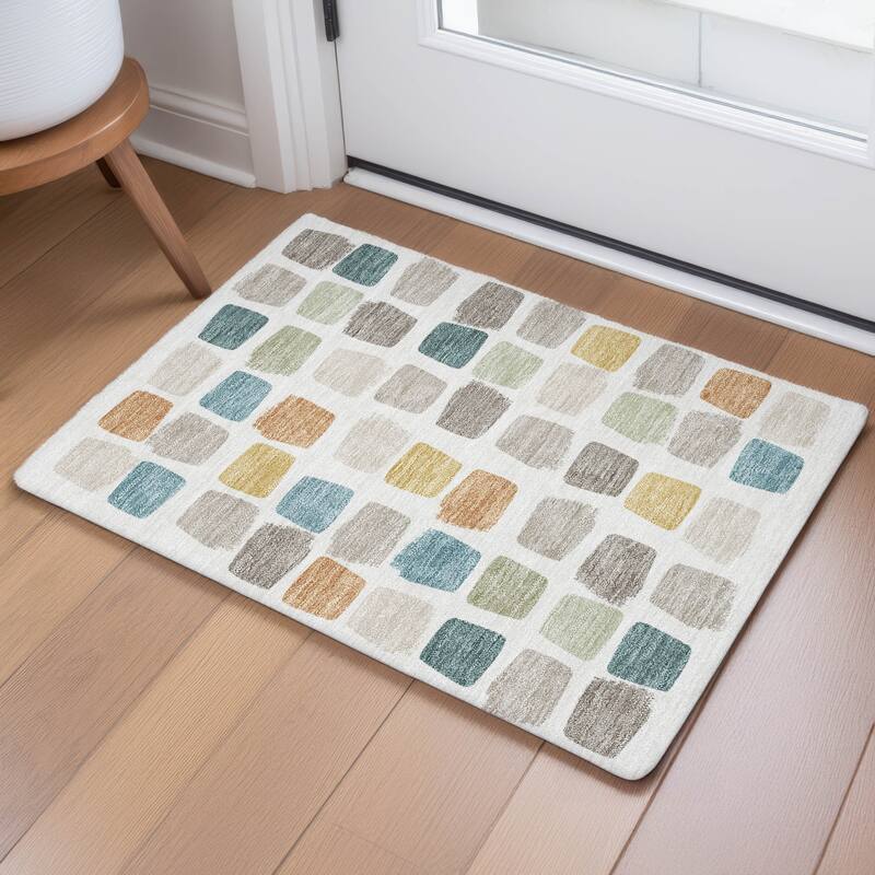 Machine Washable Indoor/ Outdoor Casual Hoppy Chantille Rug