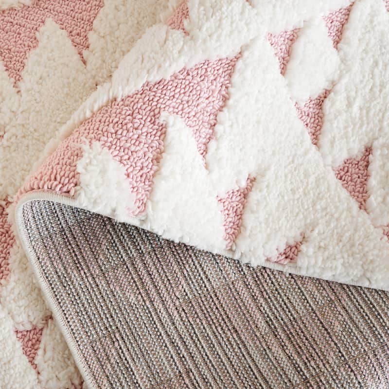 SAFAVIEH Moroccan Tassel Shag Kobi 2-inch Thick Rug