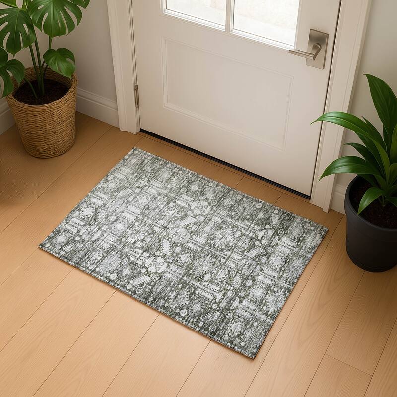 Premium Washable Super Soft Vintage Traditional Mayfield Rug - Pewter - 1'8" x 2'6"