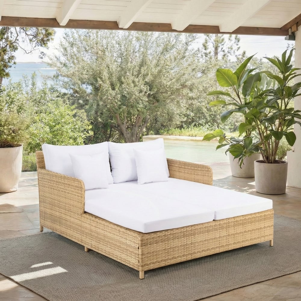 SAFAVIEH Outdoor Taniyah Wicker Daybed with Pillow & Cushions - 53W x 28D x 62H