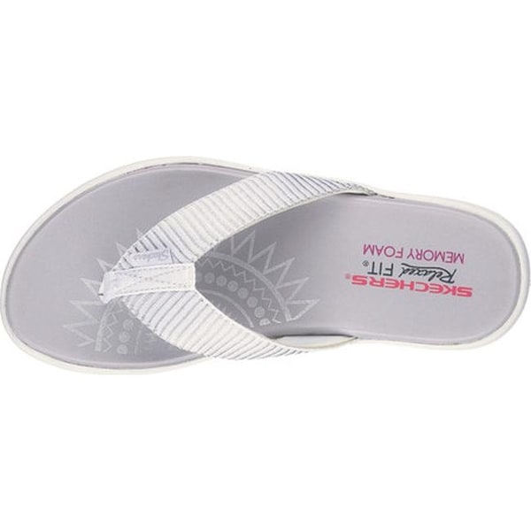 skechers upgrades sailin