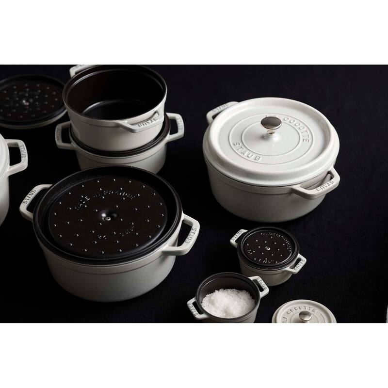 STAUB Cast Iron 5.5-qt Round Cocotte