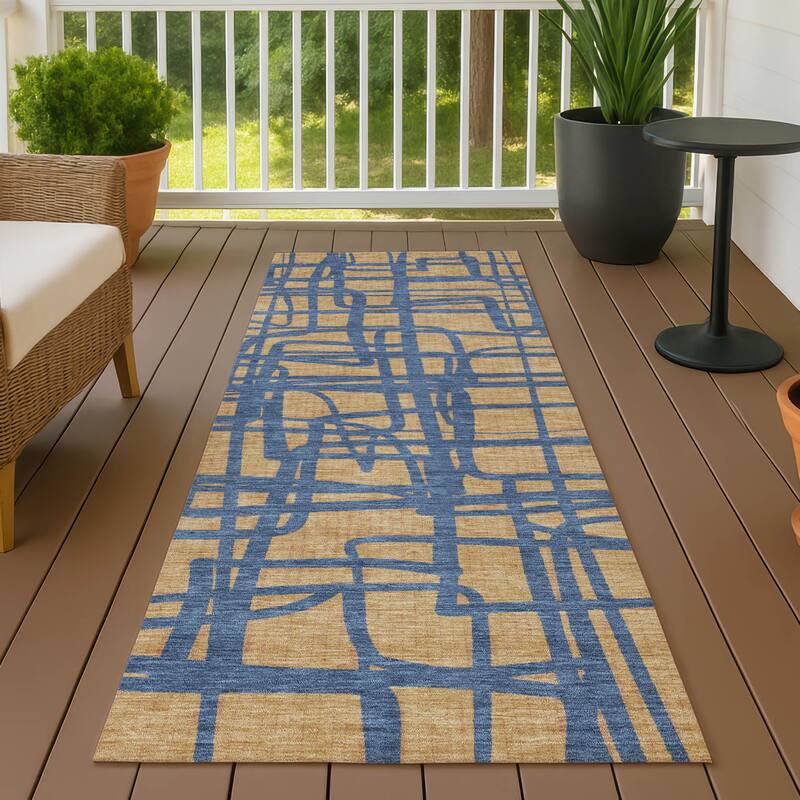Machine Washable Indoor/ Outdoor Modern Centurion Chantille Rug - Gold - 2'3" x 7'6"