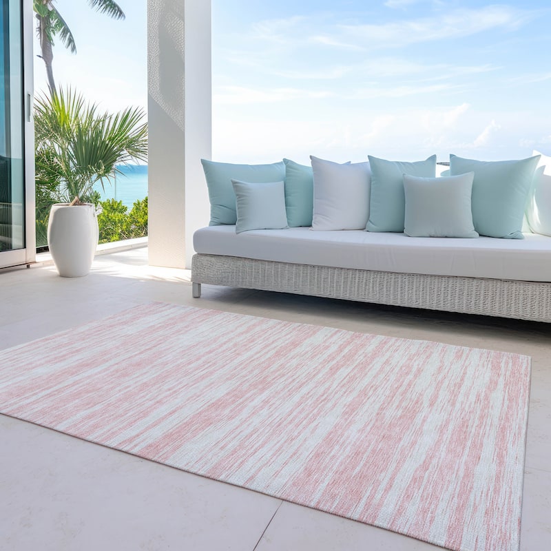 Machine Washable Indoor/ Outdoor Casual Ombre Chantille Rug - Pink - 5' x 7'6"