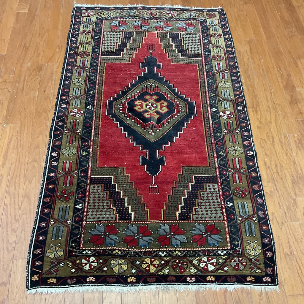 HERAT ORIENTAL Antique Handmade Anatolia Wool Rug - 3'7" x 6'2"