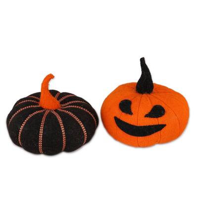 Novica Handmade Cute Halloween Wool Felt Decorative Accents (Pair)