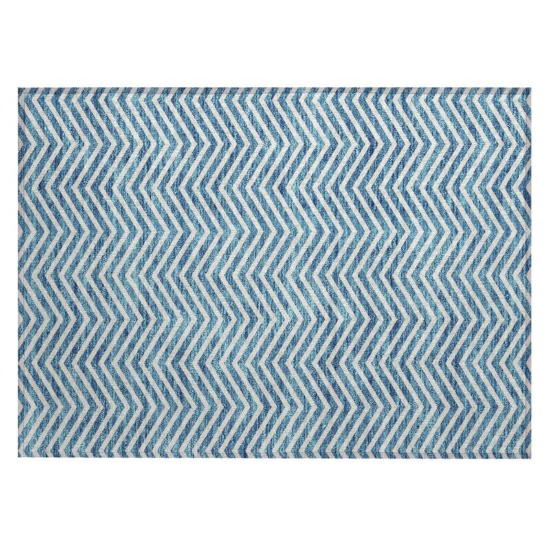 Machine Washable Indoor/ Outdoor Chantille Chevron Stripe Rug