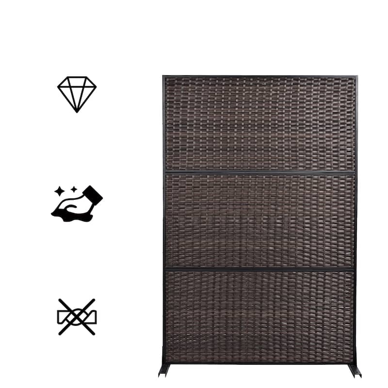 Outdoor Free Standing Metal Privacy Screen