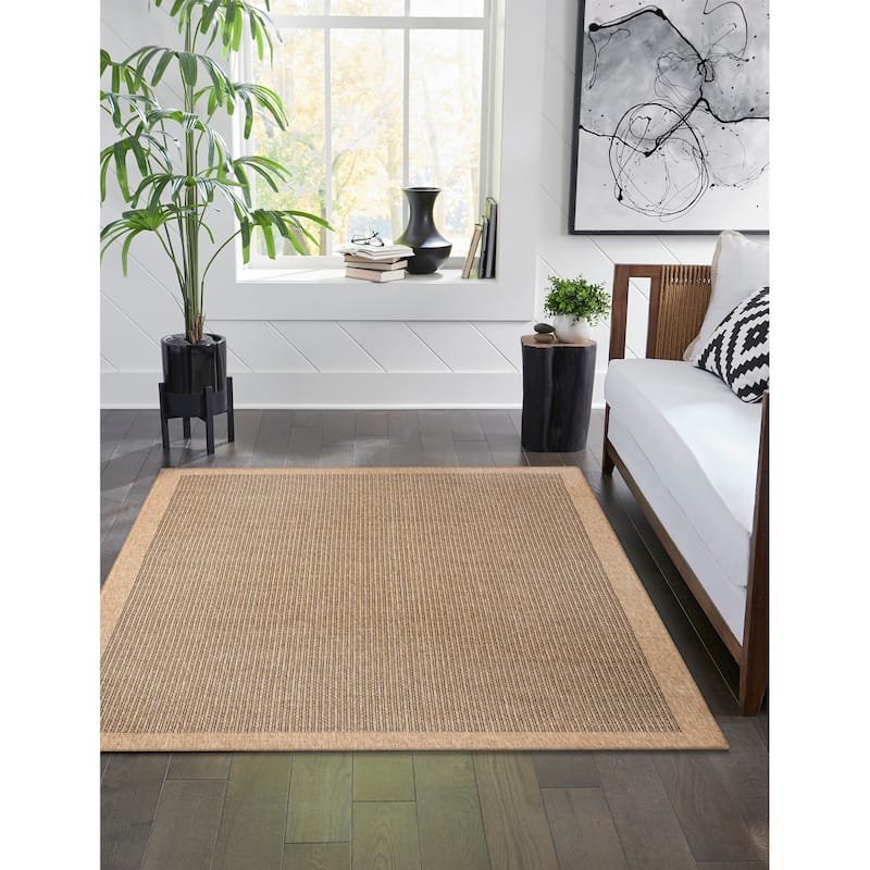 Liora Manne Sahara Texture Border Indoor/Outdoor Rug - 7'10" x 9'10" - Natural
