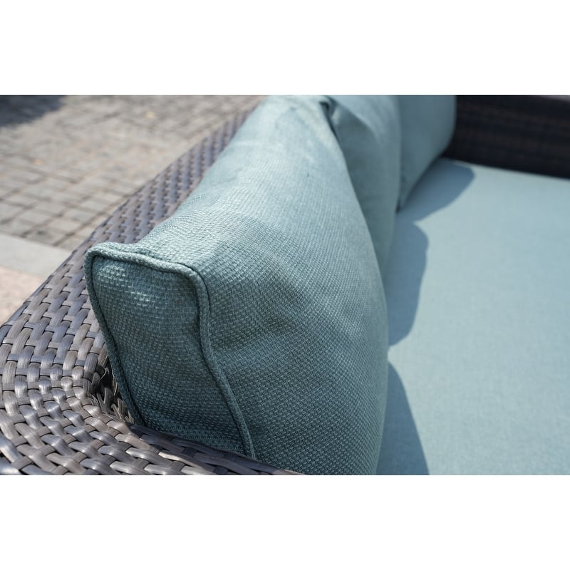 5-piece Patio Wicker Daybed Sectional Sofa Set with Side Table