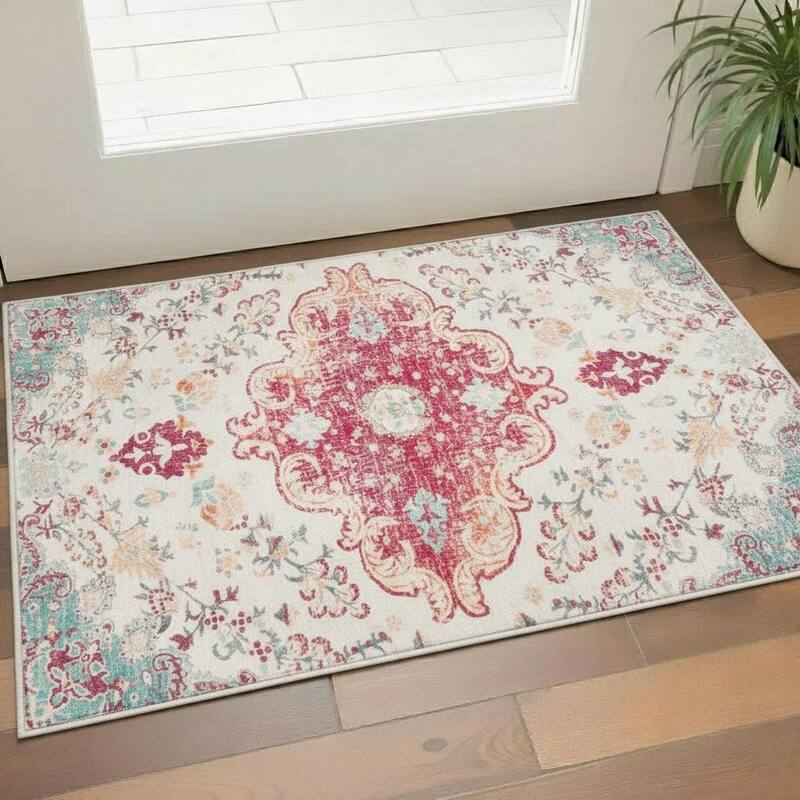 HomeRoots Medallion Traditional Rectangle Area Rug - 3' X 5'