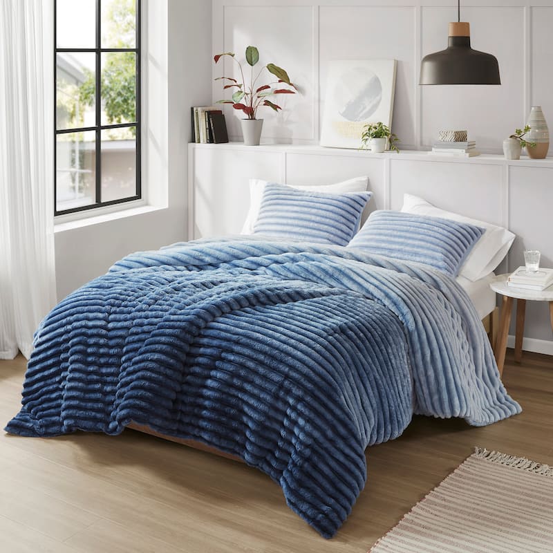 Chelsea Square Avril Fluffy Ribbed Plush Comforter Set