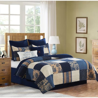 Julia Quilt Set
