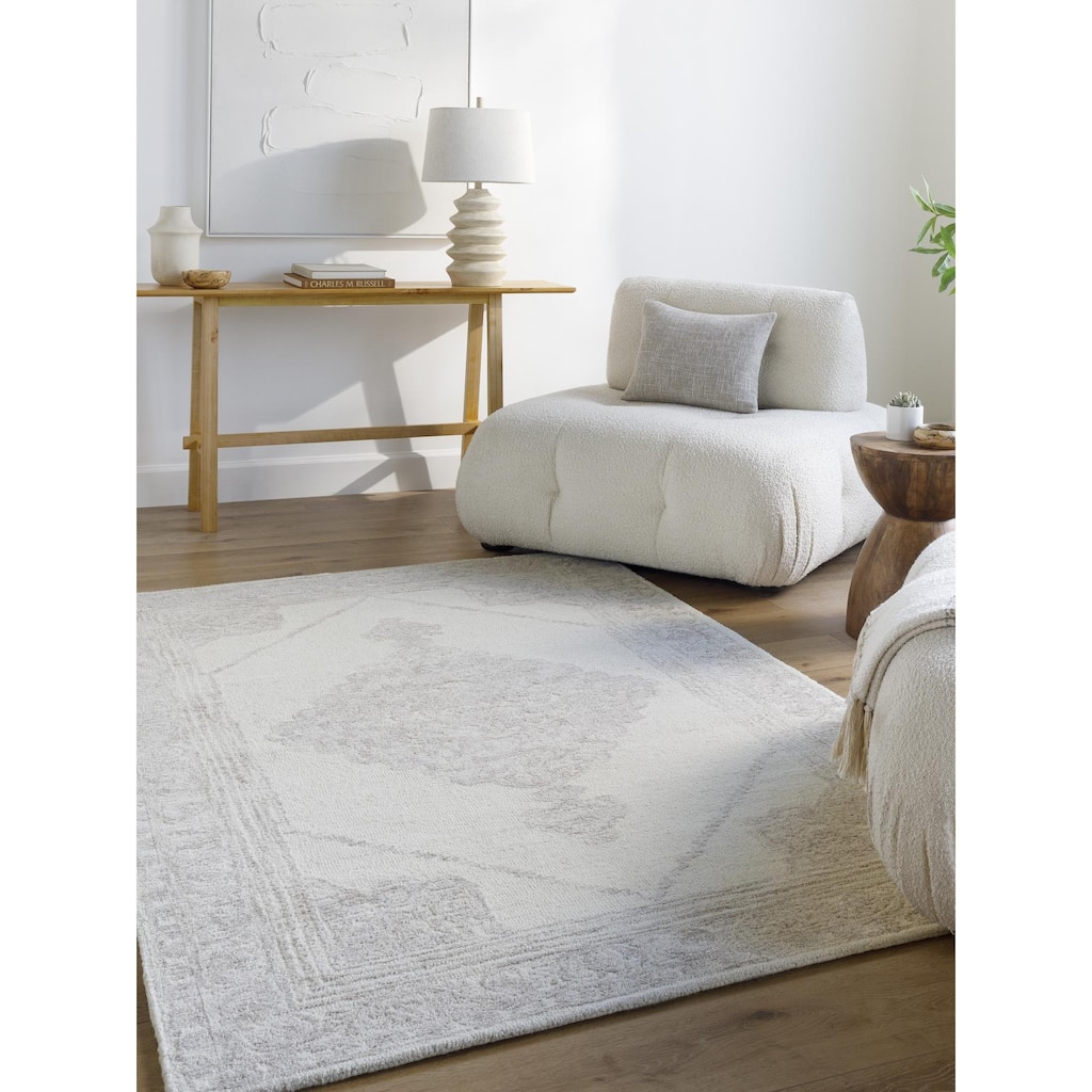 Breonna Traditional Border Area Rug