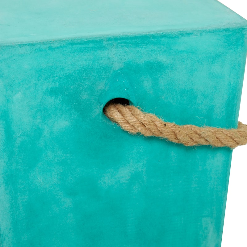 Fiber clay Contemporary Outdoor Accent Table - 15 x 15 x 18