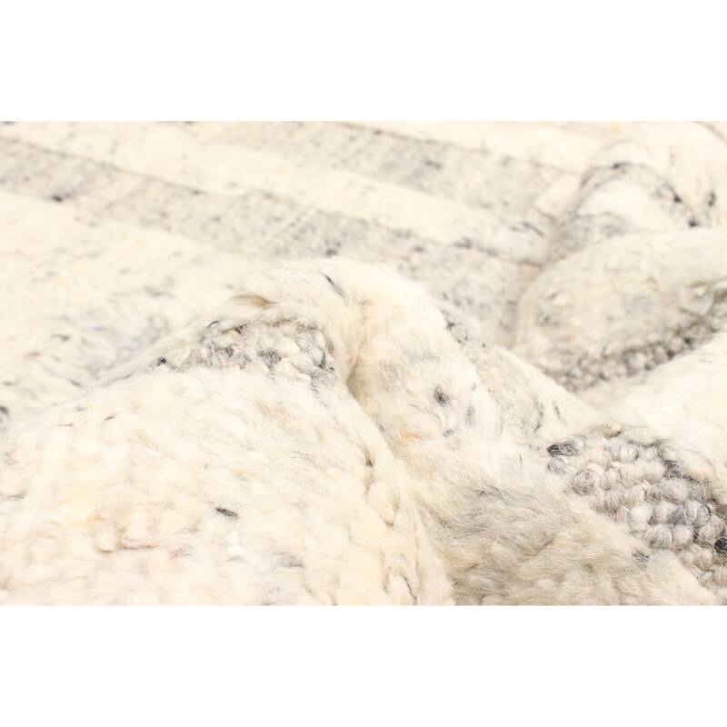 ECARPETGALLERY Hand-knotted Tangier Cream Wool Rug - 5'3 x 7'7