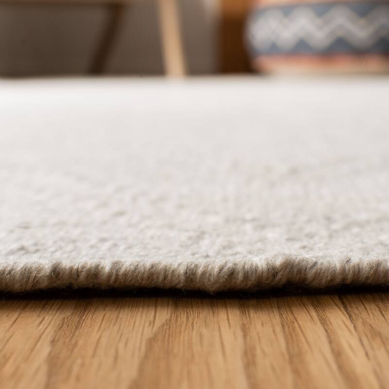 SAFAVIEH Handmade Flatweave Kilim Ana-Belen Wool Rug