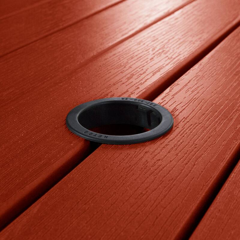 HIGHWOOD 36" Round Dining Height Outdoor Table