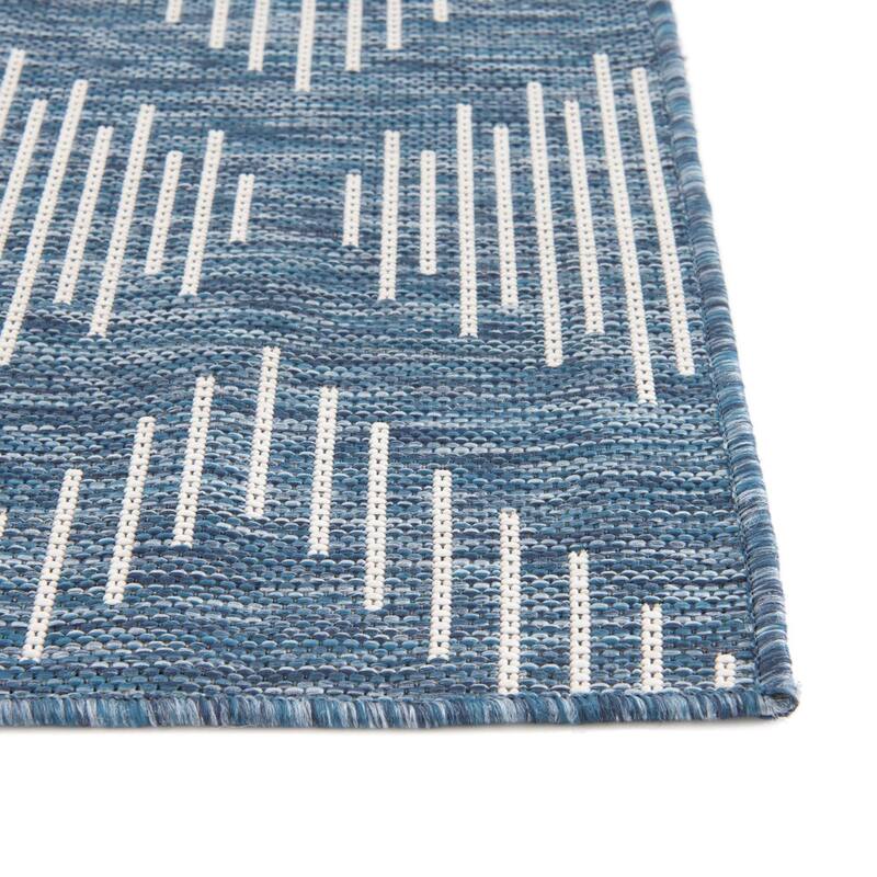 Outdoor Ucul Collection Area Rug