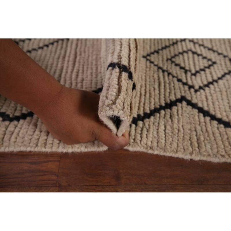 Beige Moroccan Oriental Area Rug Hand-Knotted Wool Carpet - 4'8" x 8'3"