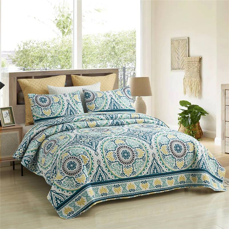 European Floral Quilt Set