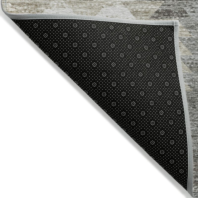 HomeRoots Geometric Transitional Rectangle Outdoor Rug