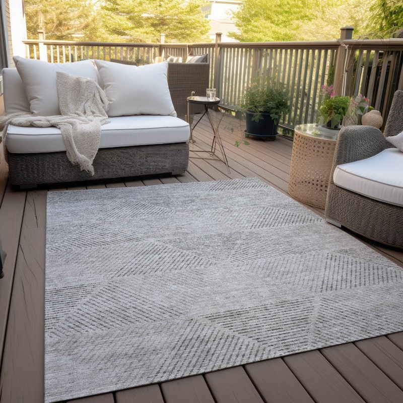 Machine Washable Indoor/ Outdoor Chantille Prism Contemporary Rug - Taupe - 8' x 10'