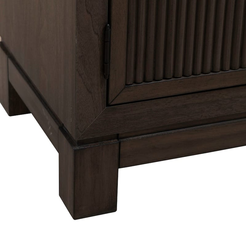 Liberty Furniture Modern Edge Bedside Chest with Charging Station