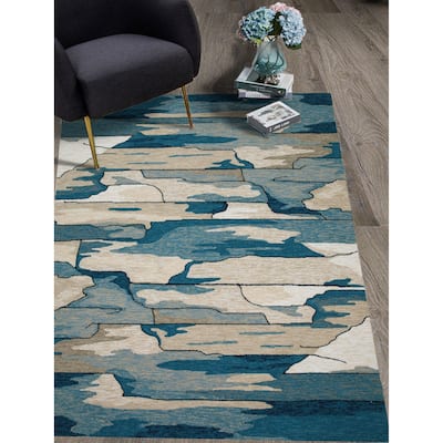 Domani Trails Hand-Made Indoor / Outdoor Abstract Peaks Area Rug