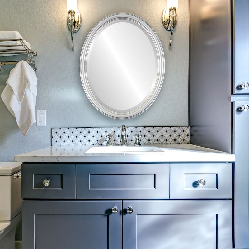 Saratoga Framed Oval Mirror in Silver Spray