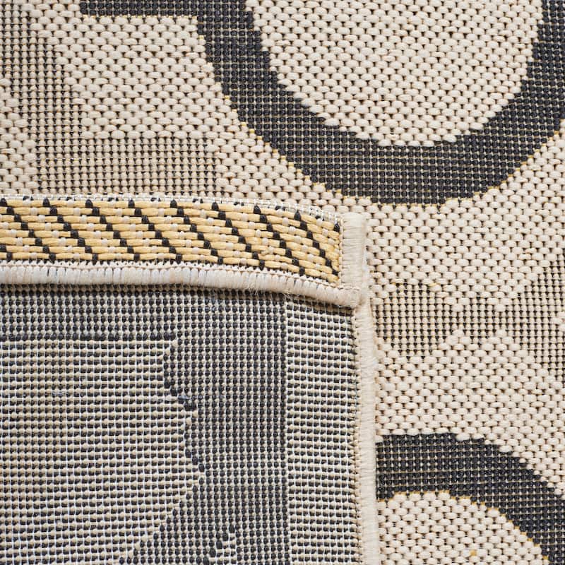 SAFAVIEH Courtyard Oyvor Indoor/ Outdoor Waterproof Patio Backyard Rug