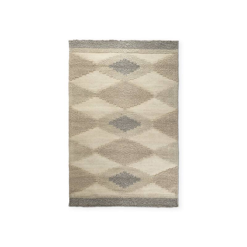 HomeRoots Geometric Modern Rectangle Area Rug - 96 in. x 60 in. x 0.4 in.