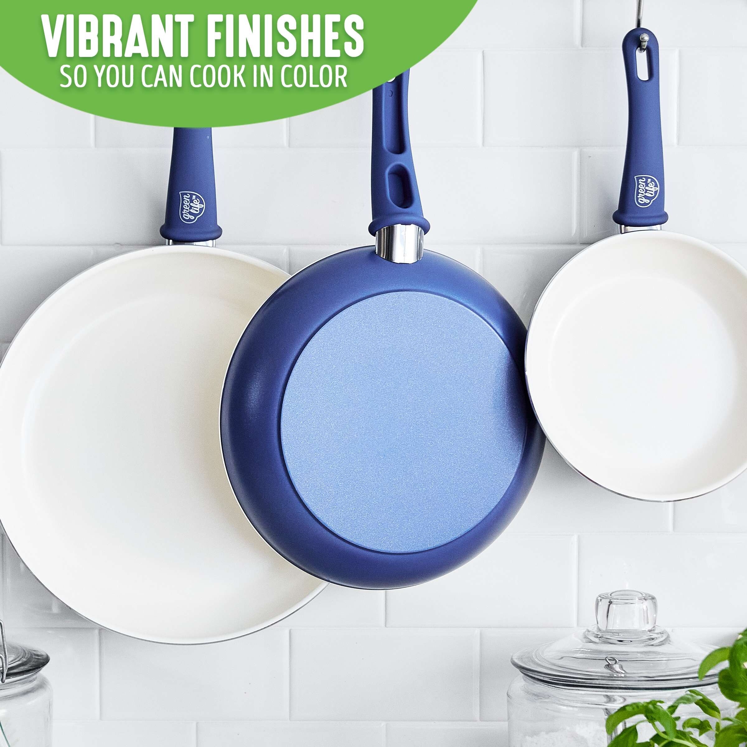 https://ak1.ostkcdn.com/images/products/is/images/direct/750437638f3bf2b6e9e2ab7d3cb6acc68903f983/GreenLife-Soft-Grip-3pc-Frying-Pan-Set-%288%22%2C-10%22-%26-12%22%29.jpg