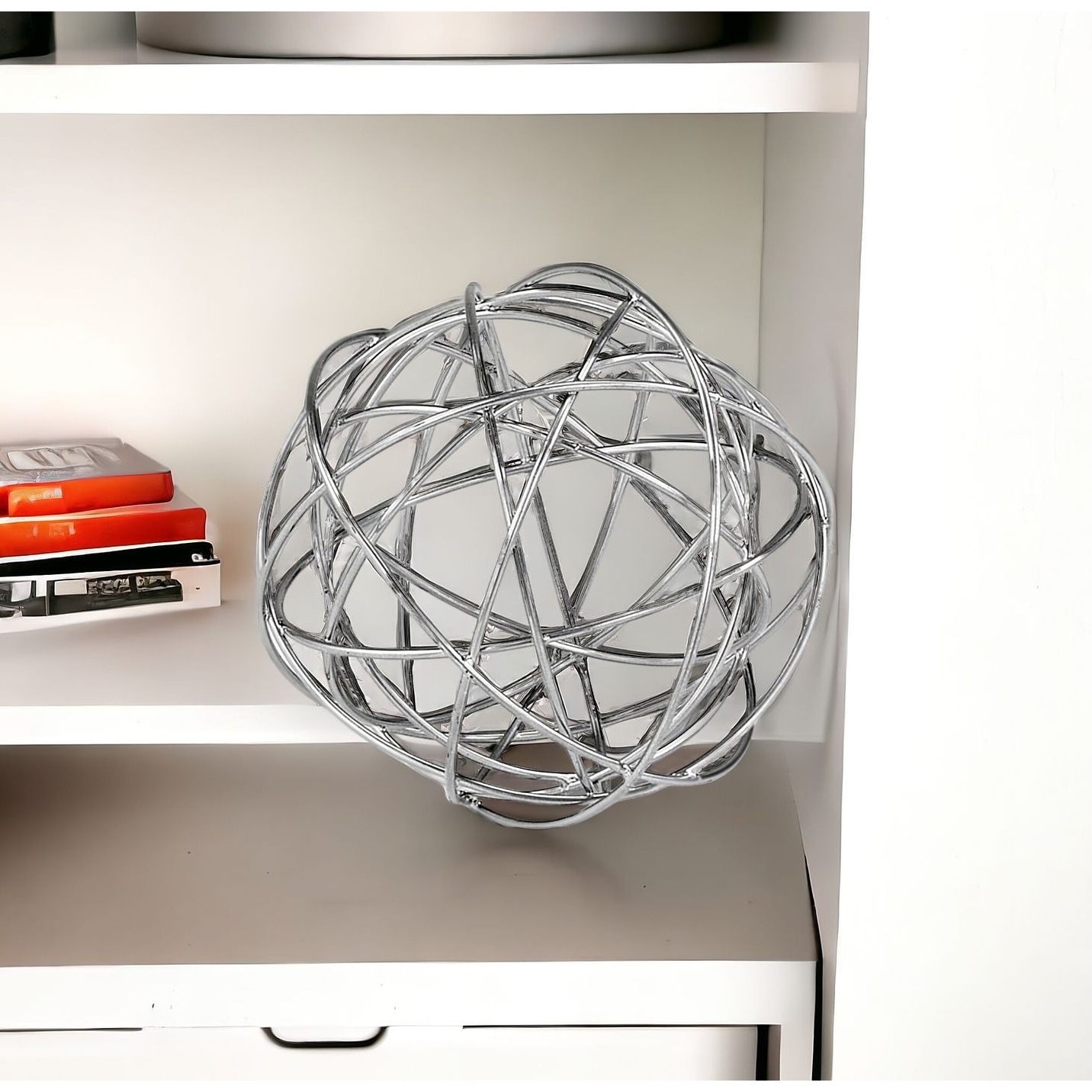 HomeRoots 7" X 7" X 7" Silver Large Wire Sphere - 7' X '7' X '7