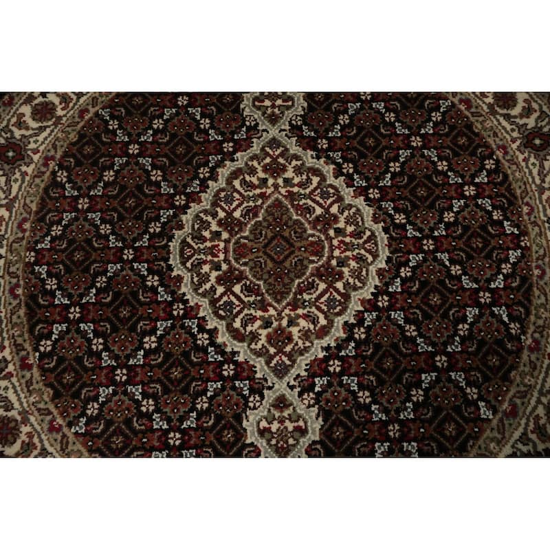 Hand Knotted Oriental 100% Wool Carpet Traditional Floral Black Agra Area Rug - 3' 5'' X 3' 5''