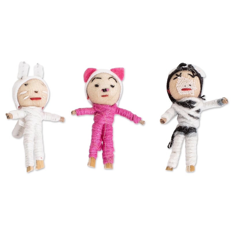 Novica Handmade Little Farm Worry Dolls (Set Of 3)
