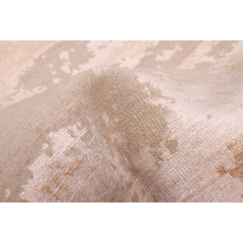 ECARPETGALLERY Hand-knotted Legacy Beige, Brown Silk, Wool Rug - 2'6 x 10'2