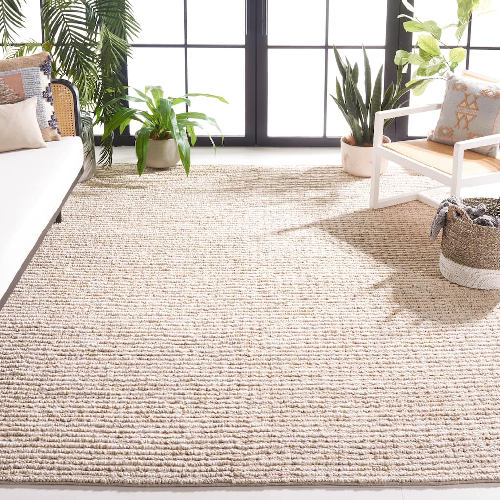 SAFAVIEH Handmade Brylee Ivory Jute Area Rug