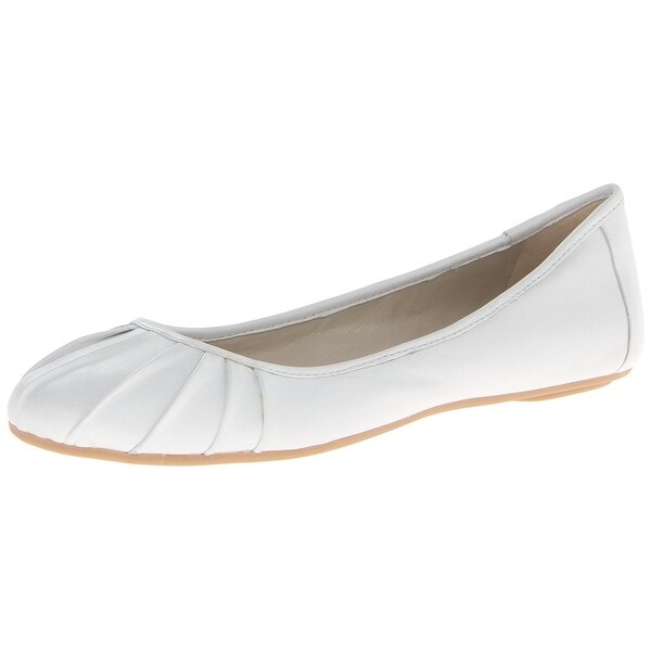 nine west blustery ballet flat