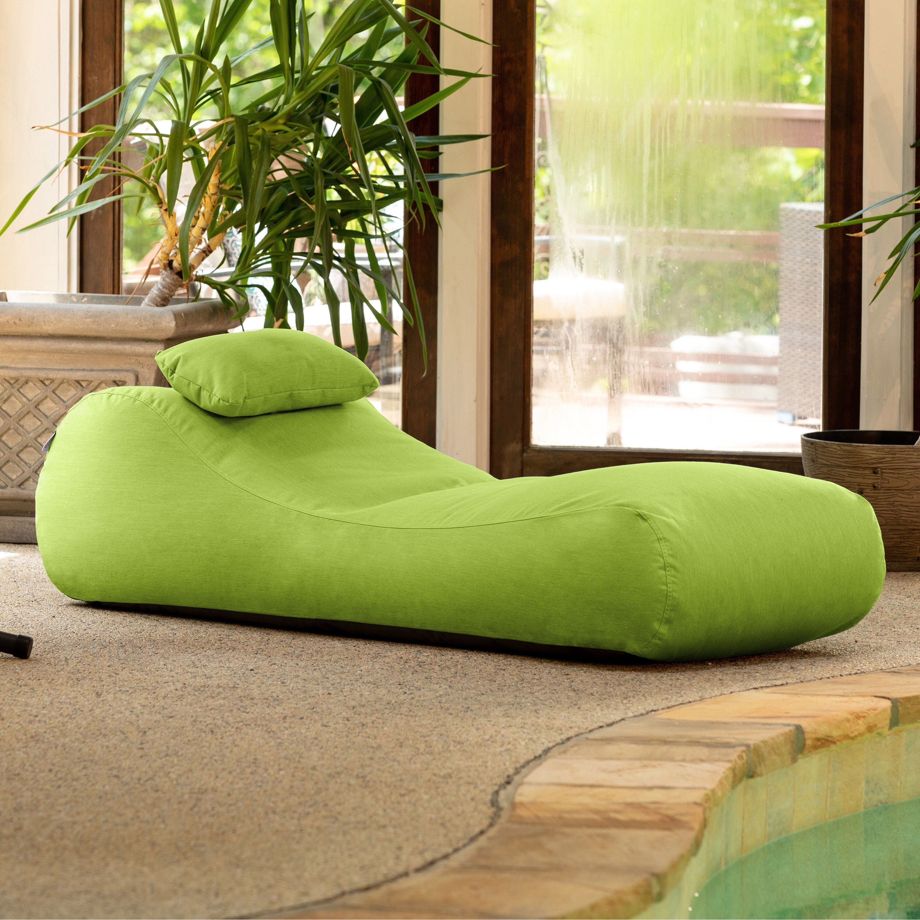 Outdoor bag chaise 2025 lounge