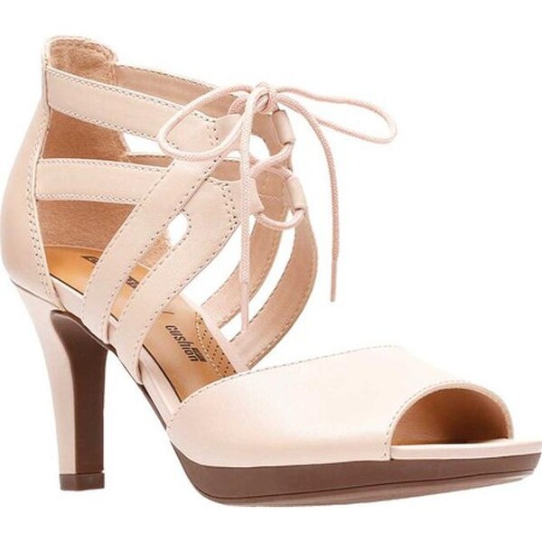 clarks adriel elaina