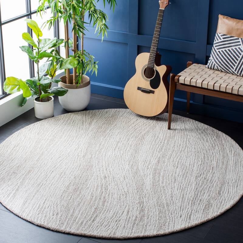 SAFAVIEH Handmade Metro Fetnete Modern Abstract Wool Rug - 6' Round - Natural/Ivory