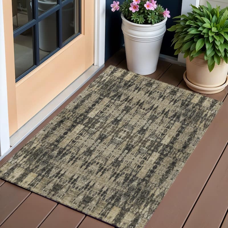 HomeRoots Moroccan Transitional Rectangle Outdoor Rug - 3' x 5'
