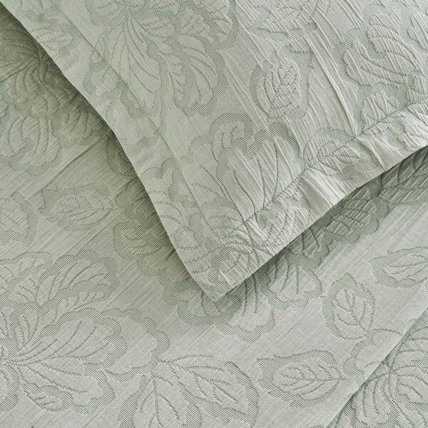 Superior Hibiscus Cotton Matelasse Woven Bedspread and Sham Set